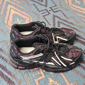 New Balance Women's 1906A